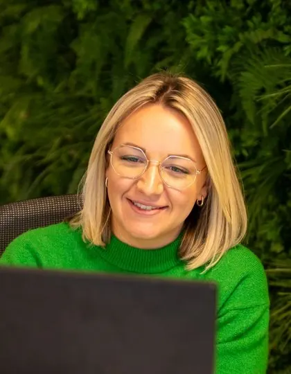 A member of the Lead Pronto team at work